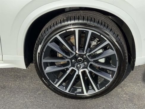 Used 2026 Volvo XC90 B6 Plus w/ Protection Package image 6
