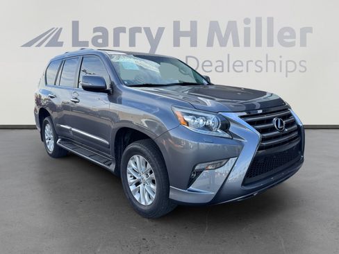 Used 2015 Lexus GX 460 image 7