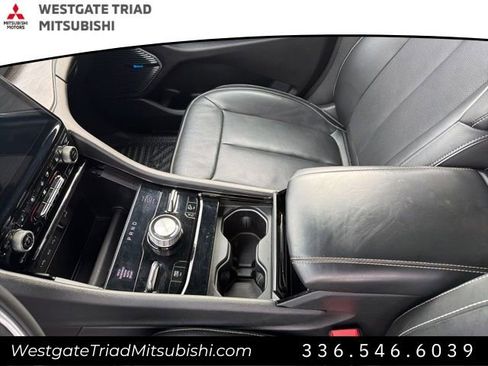 Used 2023 Jeep Grand Cherokee Overland image 15