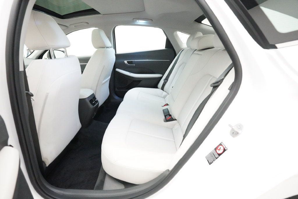 Used 2023 Hyundai Sonata SEL w/ Convenience Package FWD image 15