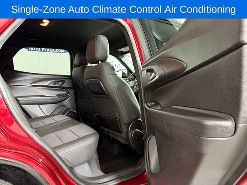 Used 2023 Chevrolet TrailBlazer RS w/ Convenience Package FWD image 16