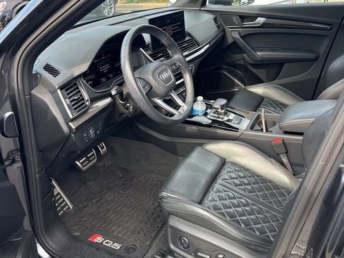 Used 2023 Audi SQ5 Prestige w/ Prestige Package AWD/4WD image 9