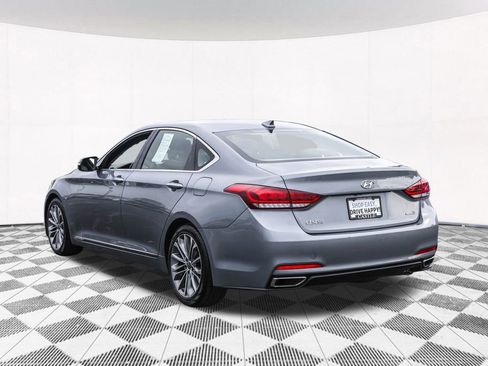 Used 2015 Hyundai Genesis 3.8 image 8