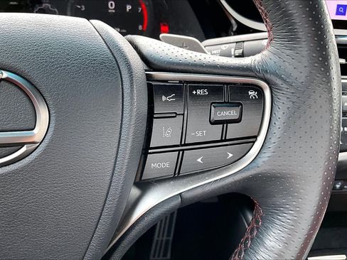 Used 2024 Lexus ES 350 F Sport w/ Accessory Package (Z2) image 21