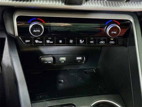 Used 2022 Kia K5 GT-Line w/ GT-Line Awd Premium Package image 8