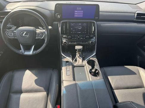 Used 2023 Lexus LX 600 4WD w/ Appearance Package image 19