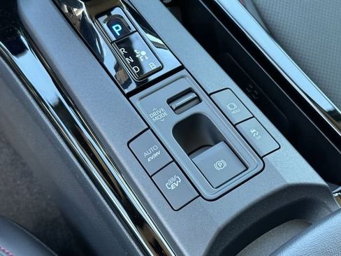 New 2026 Toyota Prius Plug-In Hybrid FWD image 20