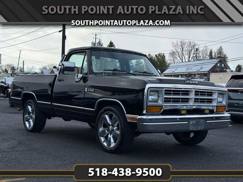 Used 1989 Dodge D/W Truck 100 image 1