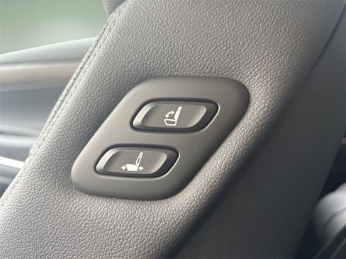 New 2025 Genesis GV80 2.5T Prestige image 29