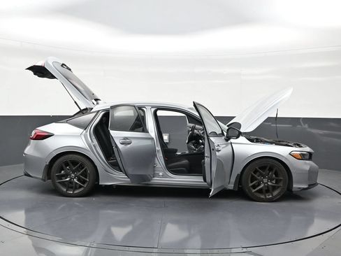 Used 2025 Honda Civic Sport image 29