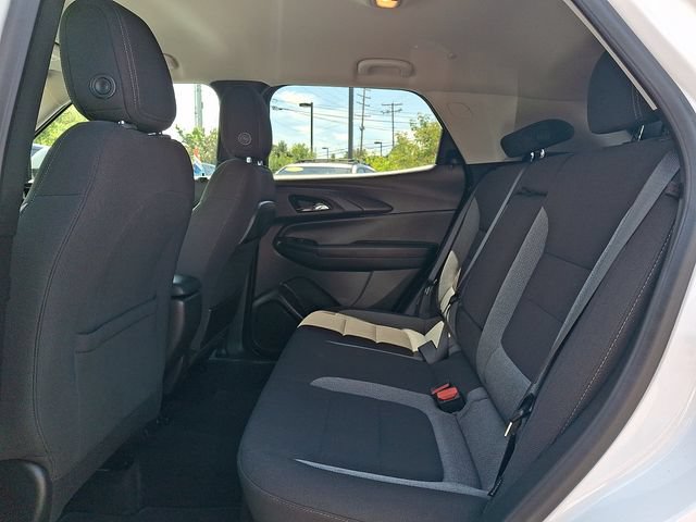 Used 2025 Chevrolet TrailBlazer LT w/ Convenience Package AWD/4WD image 10