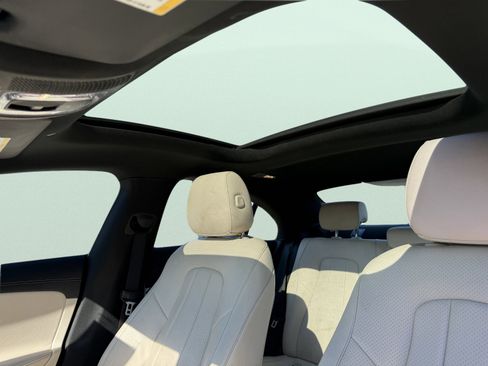 Used 2022 Mercedes-Benz CLA 250 image 47