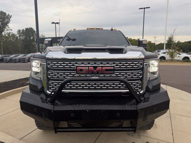 Used 2020 GMC Sierra 2500 Denali w/ Denali Ultimate Package AWD/4WD image 2