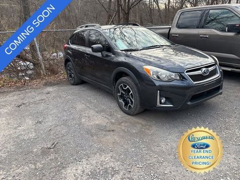 Used 2017 Subaru Crosstrek 2.0i Premium w/ Popular Package #2 image 2