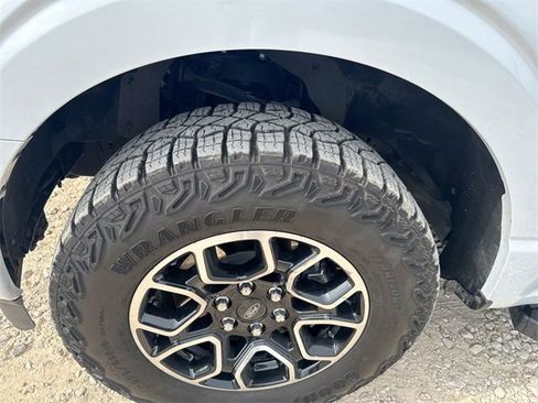 Certified 2021 Ford F150 Lariat image 39