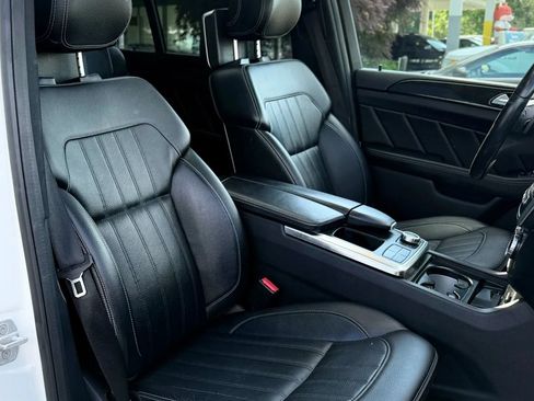 Used 2016 Mercedes-Benz GL 450 4MATIC image 42