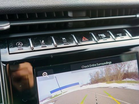 Used 2022 Jeep Grand Cherokee Altitude image 27