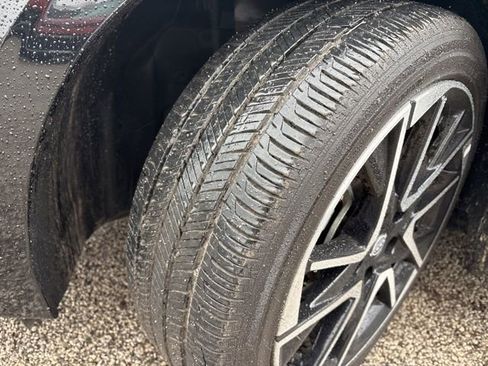 Used 2025 Nissan Sentra SR image 12