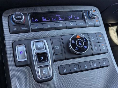 Used 2022 Hyundai Palisade Calligraphy image 16