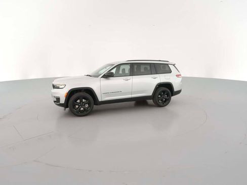 New 2025 Jeep Grand Cherokee L Limited w/ Black Appearance Package image 5