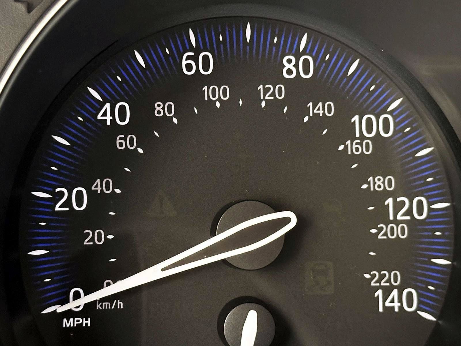Certified 2019 Toyota C-HR LE FWD image 28