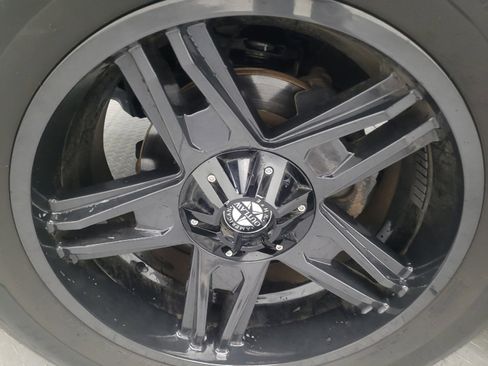 Used 2017 GMC Sierra 1500 SLT image 31