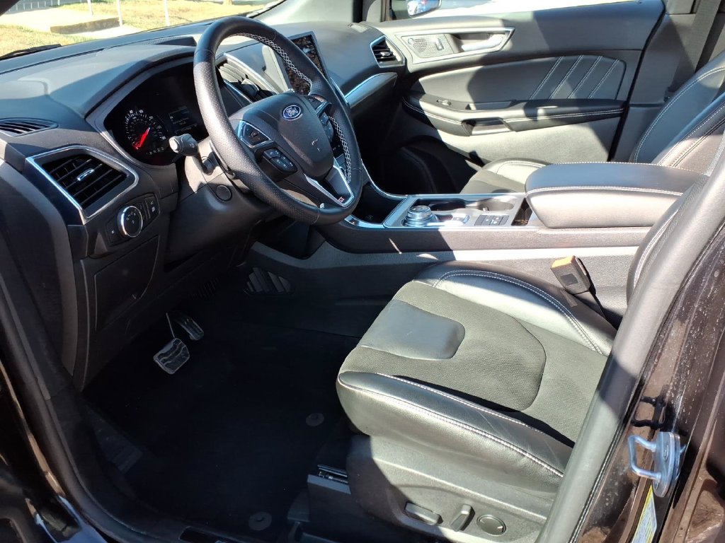 Used 2024 Ford Edge ST w/ Equipment Group 401A AWD/4WD image 10