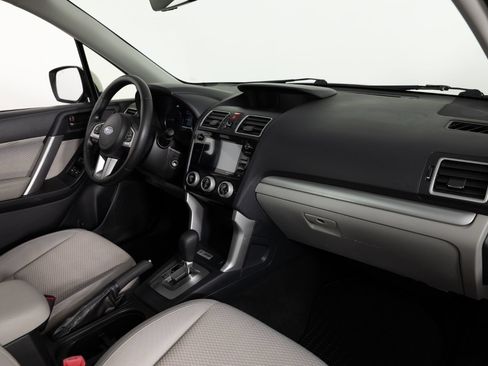Used 2017 Subaru Forester 2.5i Premium AWD/4WD image 26