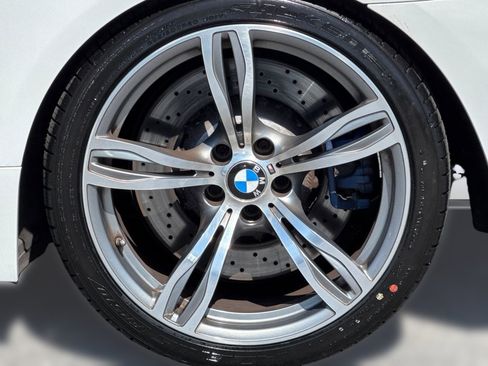 Used 2013 BMW M6 Convertible RWD image 11