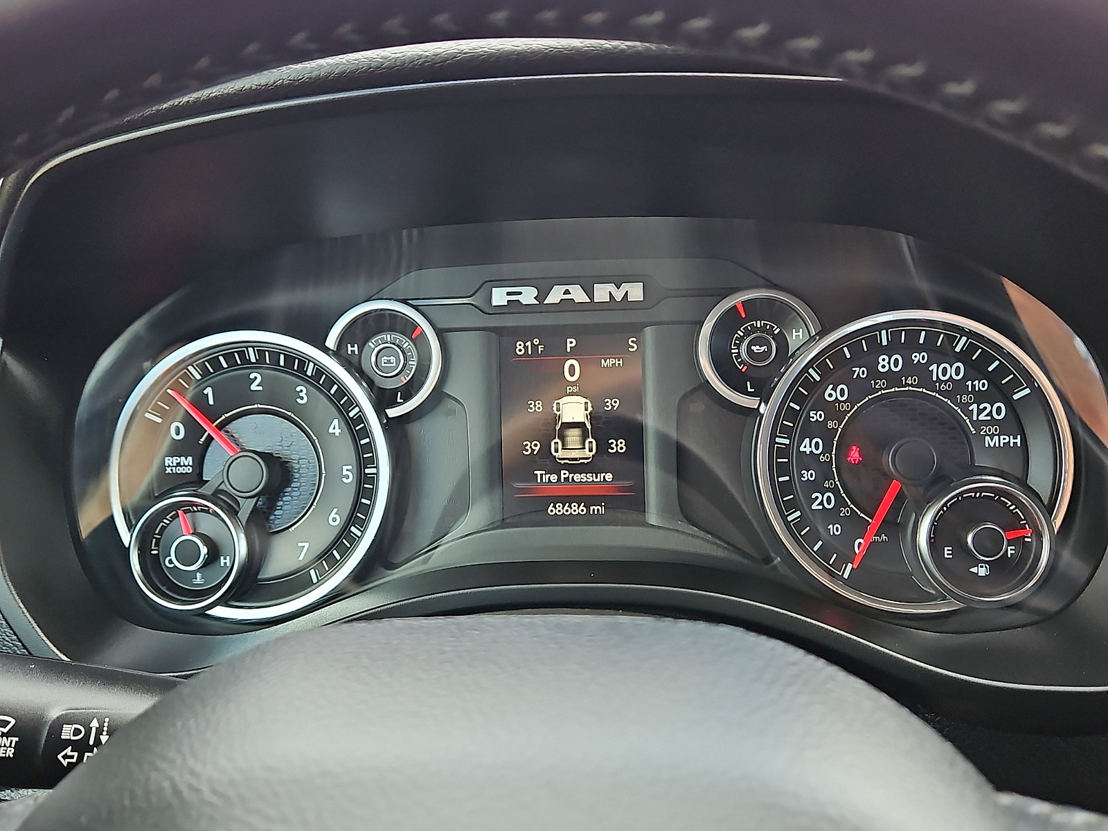 Used 2019 RAM 1500 Big Horn AWD/4WD image 17