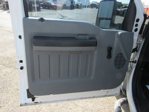 Used 2016 Ford F250 XL RWD image 31