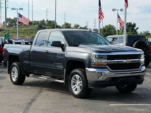 Used 2019 Chevrolet Silverado 1500 LT w/ All Star Edition AWD/4WD image 18