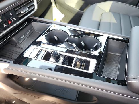 New 2026 Volkswagen Atlas Cross Sport SEL R-Line image 20