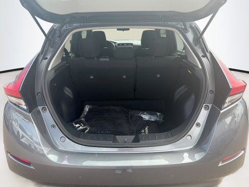 Used 2025 Nissan Leaf S FWD image 28