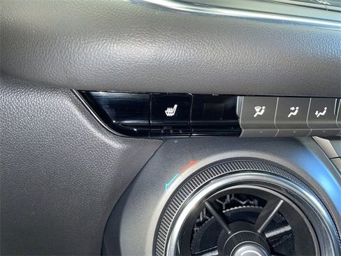 Certified 2024 Chevrolet Blazer LT w/ Convenience Package image 31