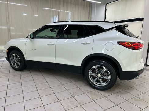 Used 2023 Chevrolet Blazer LT w/ Sound & Technology Package AWD/4WD image 6