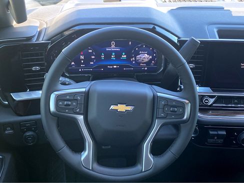 New 2025 Chevrolet Silverado 1500 LT image 10