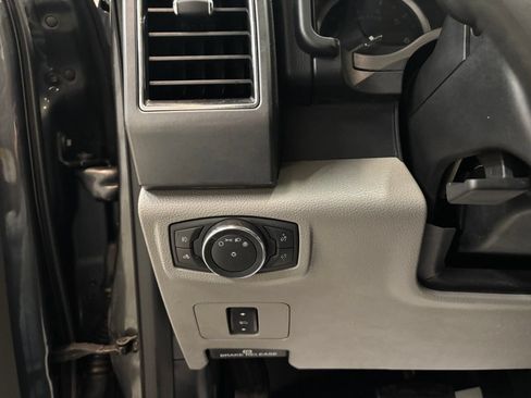 Used 2020 Ford F250 XLT w/ XLT Value Package AWD/4WD image 18