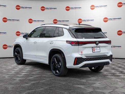 New 2026 Volkswagen Tiguan SE R-Line AWD/4WD image 7