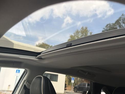 Used 2014 Toyota Venza XLE w/ XLE Premium Package image 33