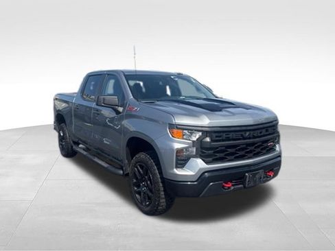 Used 2024 Chevrolet Silverado 1500 Custom Trail Boss AWD/4WD image 6