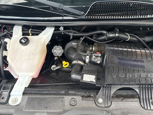 Used 2017 GMC Savana 2500 Extended RWD image 35