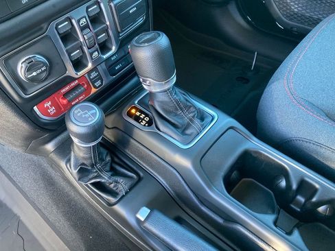 New 2026 Jeep Gladiator Rubicon w/ Safety Group image 13