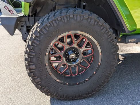 Used 2019 Jeep Wrangler Unlimited Rubicon image 10