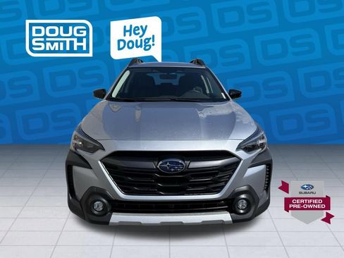 Used 2025 Subaru Outback Limited AWD/4WD image 3