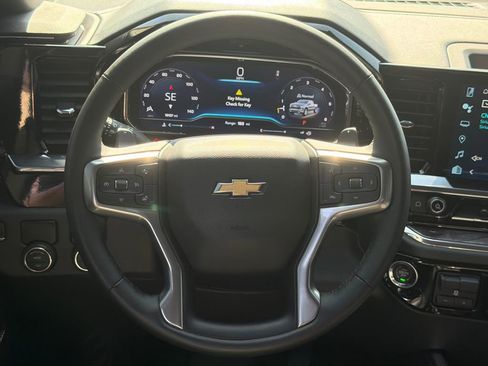 Used 2024 Chevrolet Silverado 1500 LTZ image 23