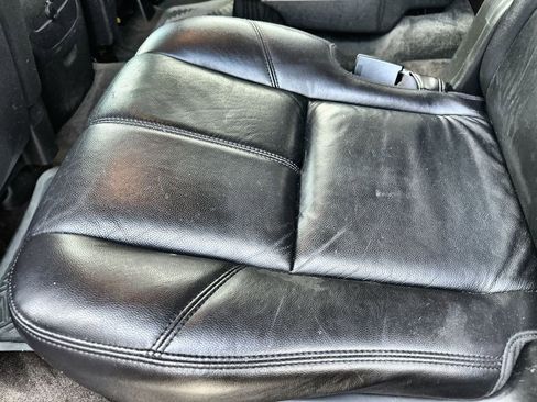 Used 2010 Chevrolet Tahoe LT w/ Texas Edition image 17