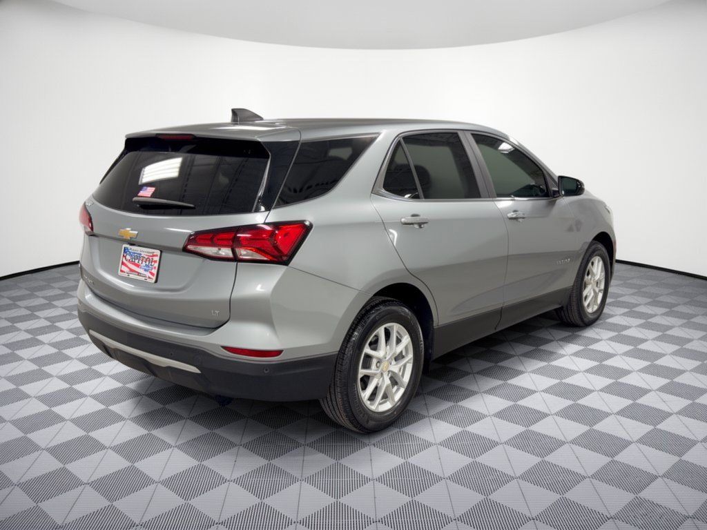 Used 2024 Chevrolet Equinox LT FWD image 9