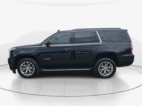 Used 2020 GMC Yukon SLE w/ SLE Value Package RWD image 10