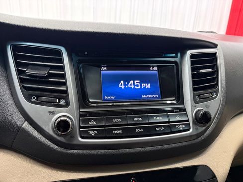 Used 2016 Hyundai Tucson SE FWD image 29